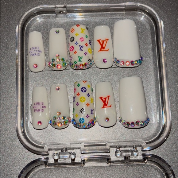 10 PC Hand Crafted White Multicolor Nails NWT - Picture 1 of 5